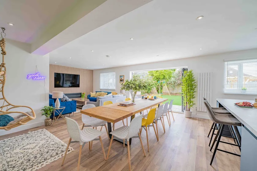 Luxe Ocean+playroom+Seascape - Image 1