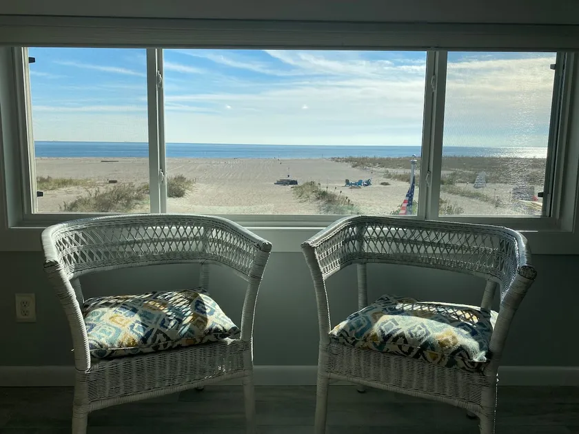Serene Waterfront Retreat - 400 ft Private Beach! - Image 1