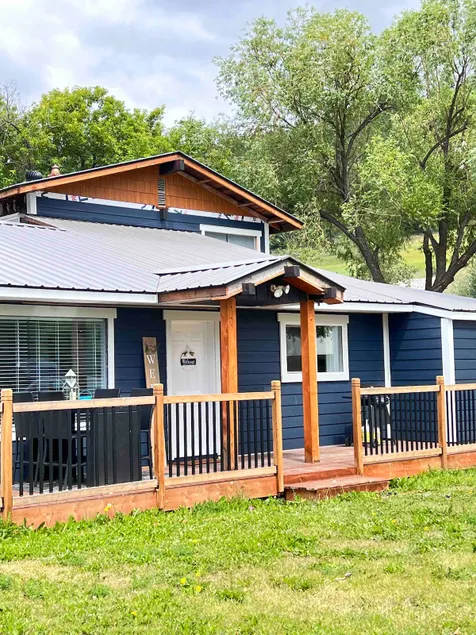 Beautiful mountain view, creek side Reno suite - Image 1