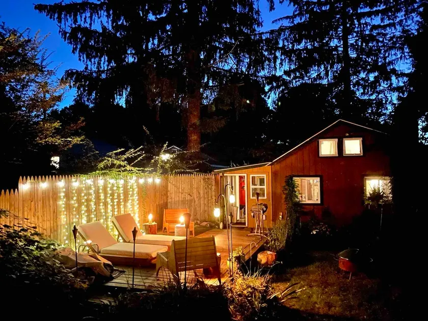 Lake Cabin Escape Firepit•Fenced yard•Dogs welcome - Image 1