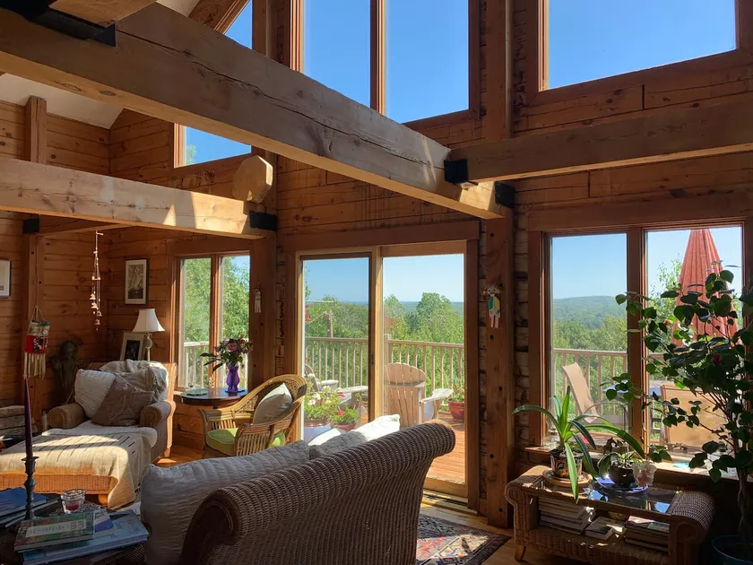 Stunning Mountain & Ocean Post&Beam - Image 1