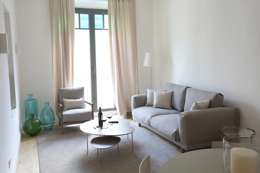 Del Vi Apartments, Comfort Apartment - Image 1