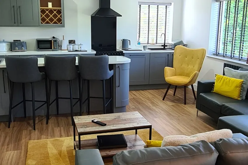3 Schlafzimmer Unterkunft in Benllech - Image 1