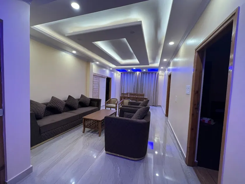 Superb Two Bedroom Apartment. - Image 1