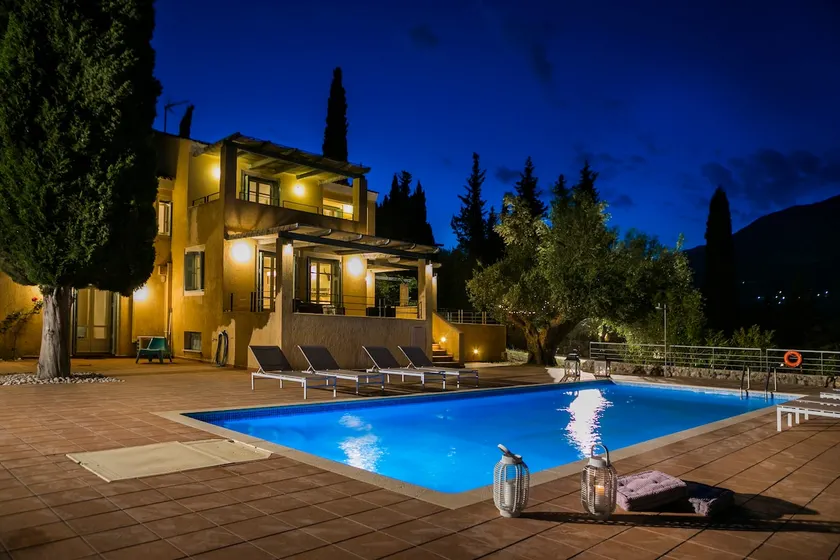 'Phivos Villa'Elegant Villa With Dramatic Mountain & Sea Views, Totally Equipped - Image 1
