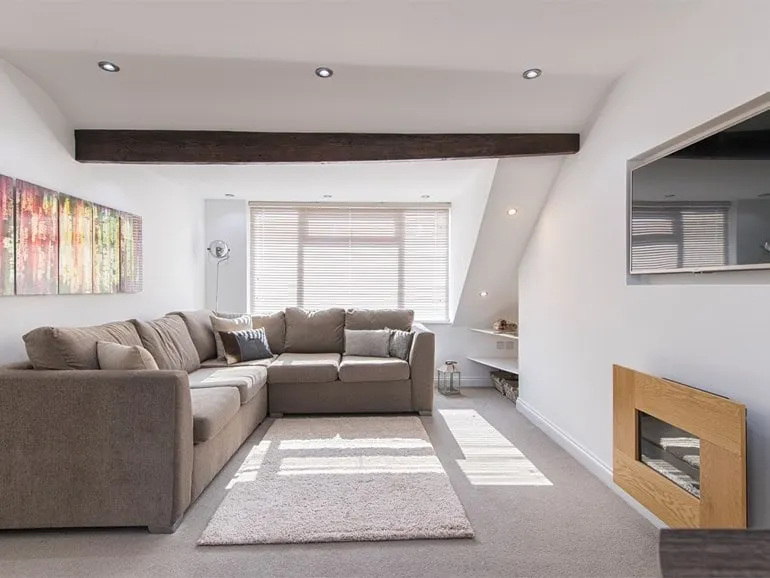 The Rooftop at Mayfield, Luxury apartment - Image 1