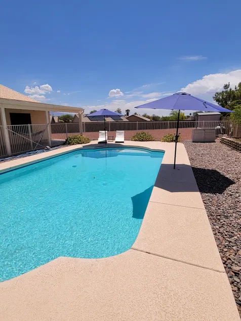 Comfortable 3 bd w/2 King Beds+Heated Pool Option* - Image 1