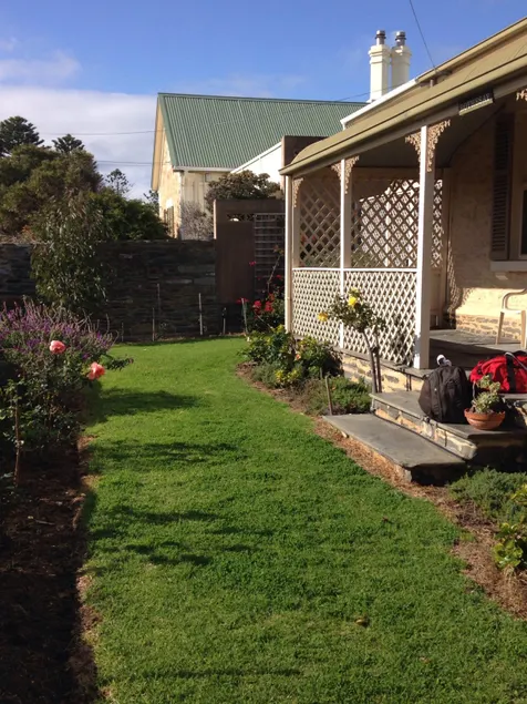 Rothesay - 1 Barbara St, Port Elliot - Image 1