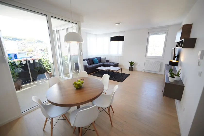 Modern apartment - Image 1