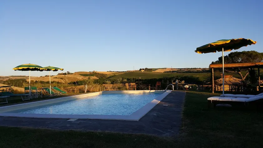 Holiday home with swimming pool ”Lavender”. - Image 1
