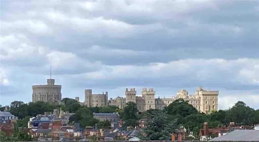 Castle View - Image 1