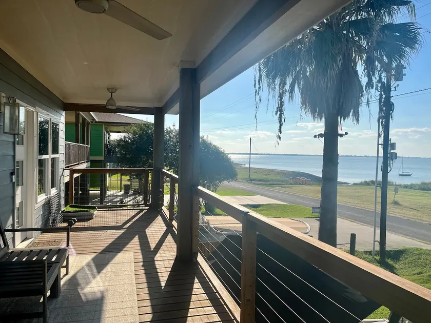 Wedgewood on the Bay • Waterfront Retreat - Image 1