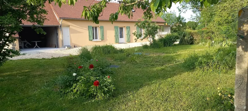 country house - Image 1