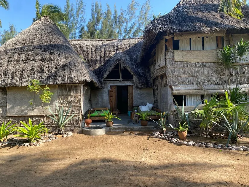 Makuti Cottage - Image 1