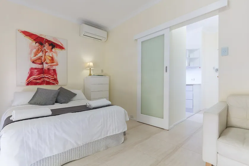 107M CBD locatation vicino Kings Park - Image 1