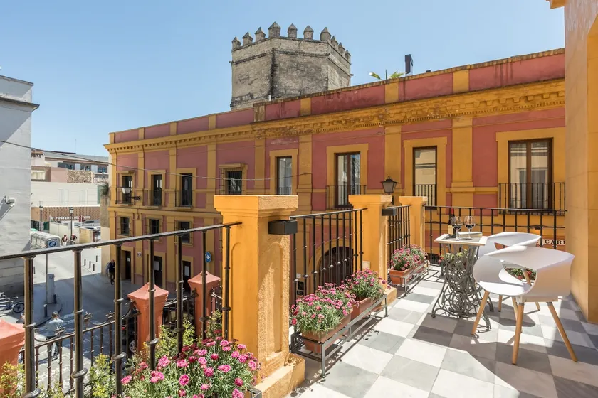 Hotel Alcázar - Image 1