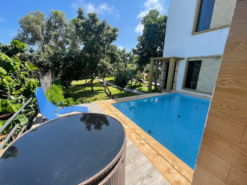 Beautiful 3-bedroom villa with pool - Image 1