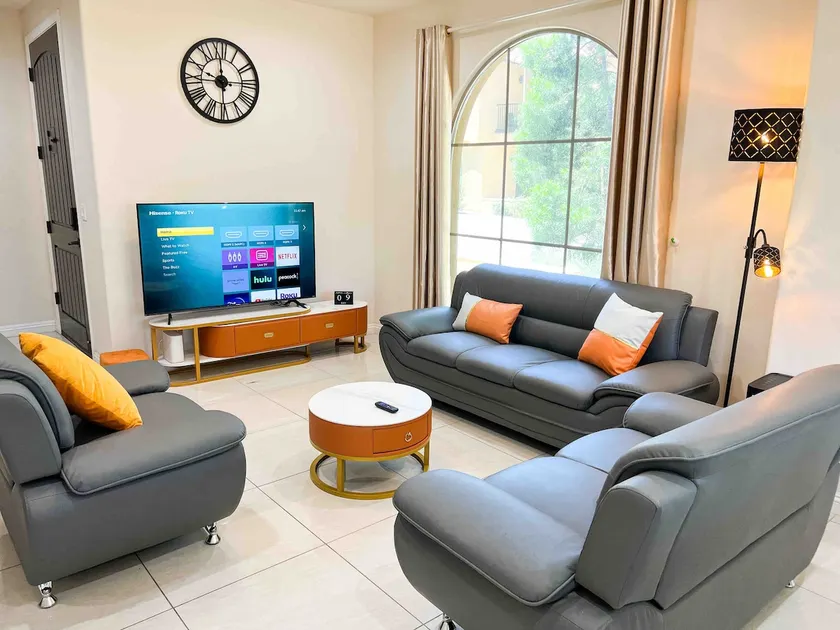 (D4)8Bed4B4B Slp10+ Near PAS DTLA Universal Disney - Image 1