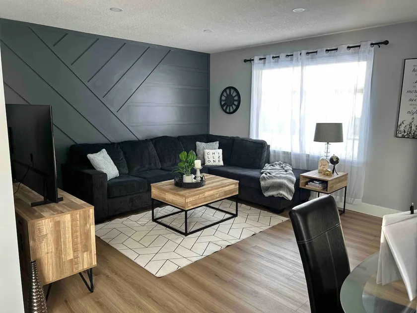 Second to none- modern home! - Image 1