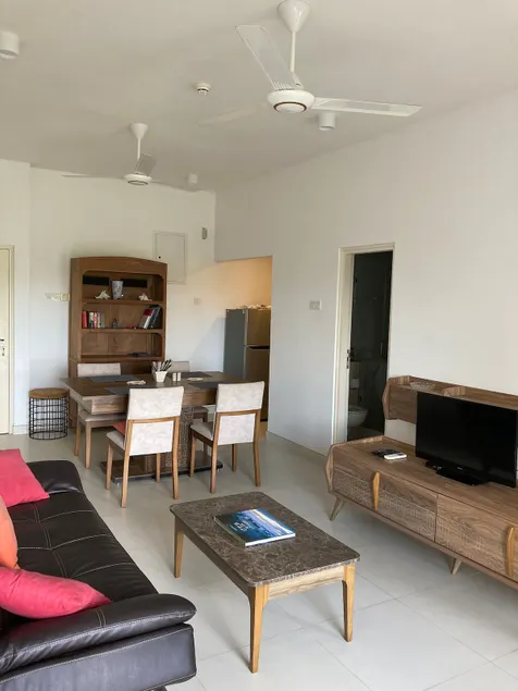 Luxury fairway living-Galle apartments - Image 1