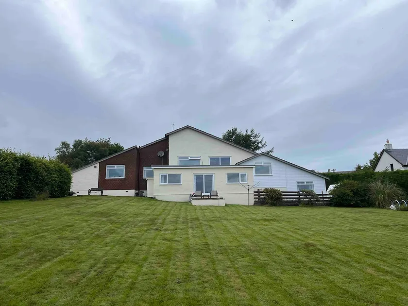 Raraig House Garden Apartment - Image 1