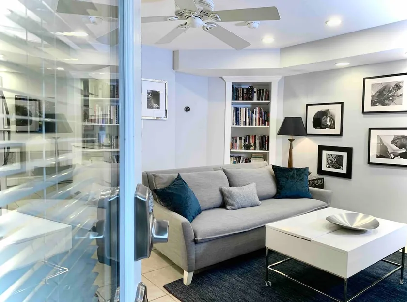 Modern garden Apt in jazz saxophonist's home - Image 1