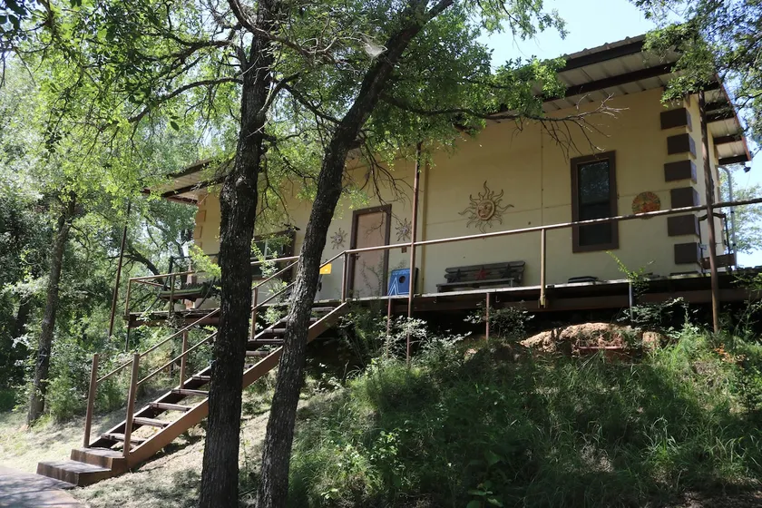 The Cabin on Salt Creek - Image 1