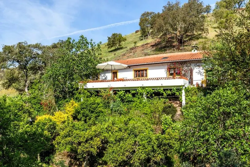 Casa Amarela, Monte Maravilhas - Image 1