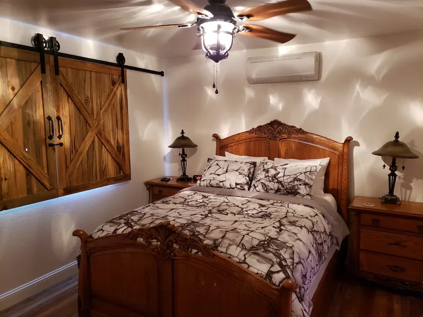 Yosemite Foothill Retreat - Private Guest Suite #2 - Image 1