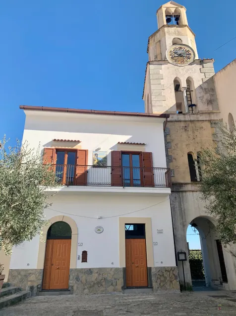 The Piazzetta Boutique Apartment - Borgo Pontone - Image 1