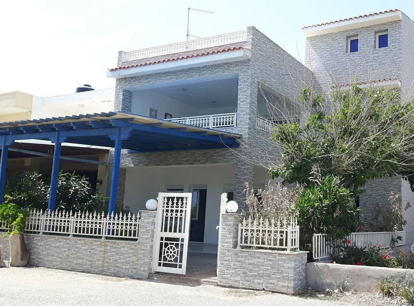 Lovely beach house at Komi in southern Chios (A) - Image 1