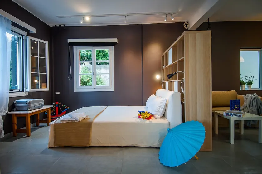 Sea Front Apartment - Image 1