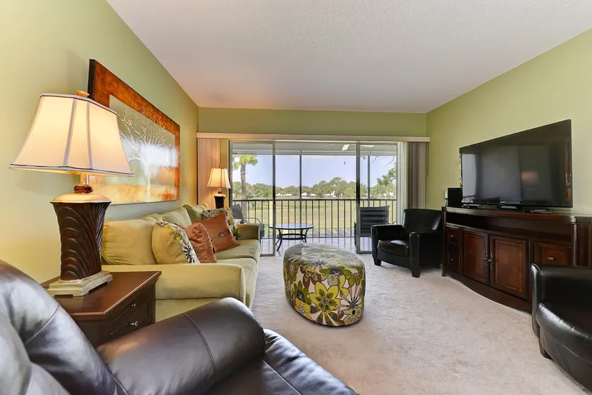 Amazing View - 2 Bed 2 Bath Condo mit herrlichem Blick auf den Golfplatz - Image 1