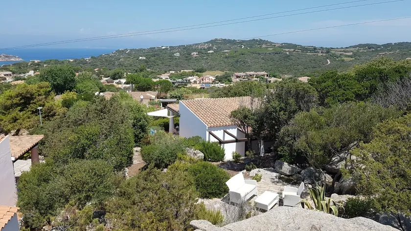 a small retreat with a panoramic terrace - Image 1