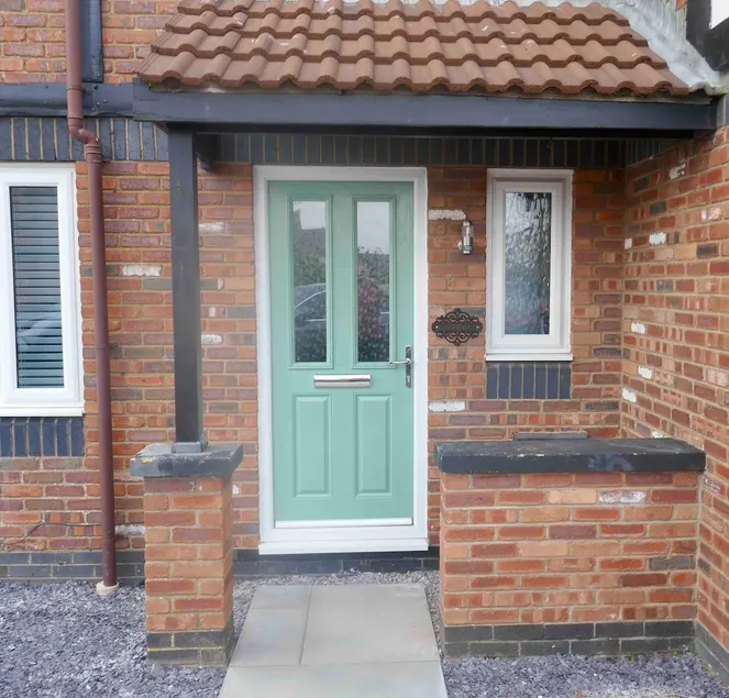 Tranquil 3 bedroom town house with Sky Sports - Image 1