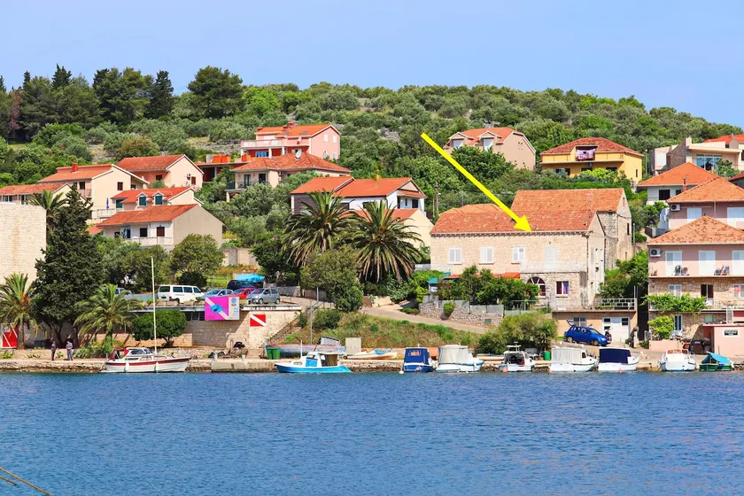 Seaside Apartment Franica - Image 1