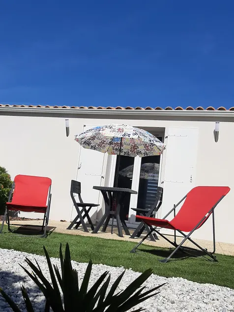 Independent Studio La Rochelle - Image 1
