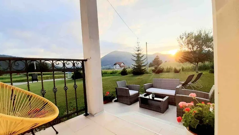 Apartment Golden Fields - Image 1