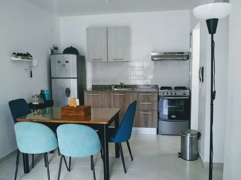 2 Bedrooms, RentCar, apt entero parking,1 drink. - Image 1
