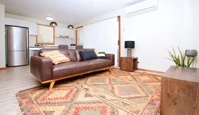 Perfect for a Family Stay, Townhouse 5 with yard - Image 1