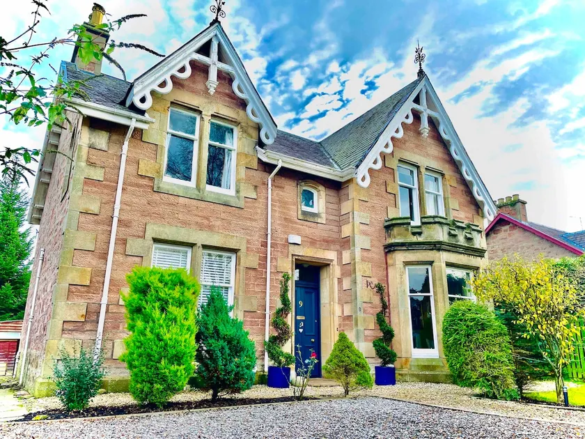 Ladies Lodge Inverness - Image 1
