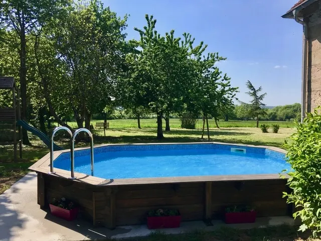 LONGERE 8 PERS WITH SWIMMING POOL AND LARGE GARDEN - Image 1