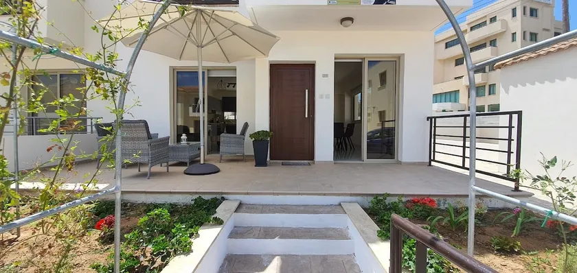 Villa Naxos, a modern house in Protaras - Image 1