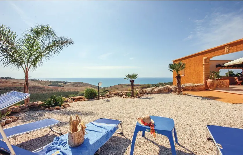 mediterranean baglio villa - Image 1