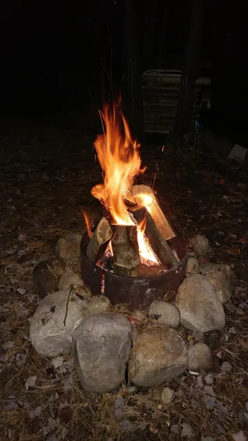 Cabin 4 at Cedar Lodge Camp Ground - Image 1