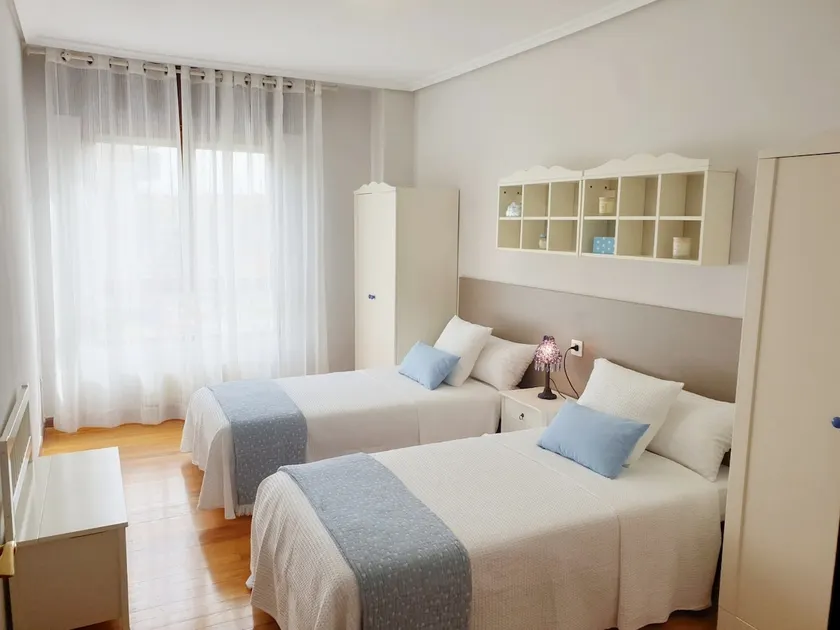 Apartment with views in Suances - Image 1