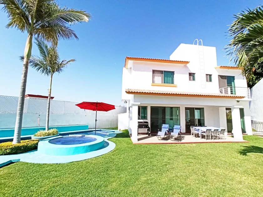 House with Jacuzzi/Pool/boiler Lomas de Cocoyoc - Image 1