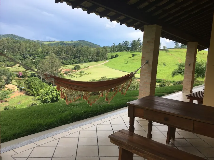 Comfortable Country House - Image 1