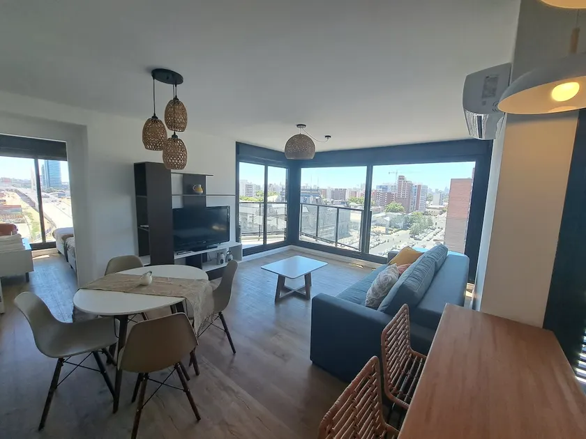 2 bedrooms, parking, new! - Image 1