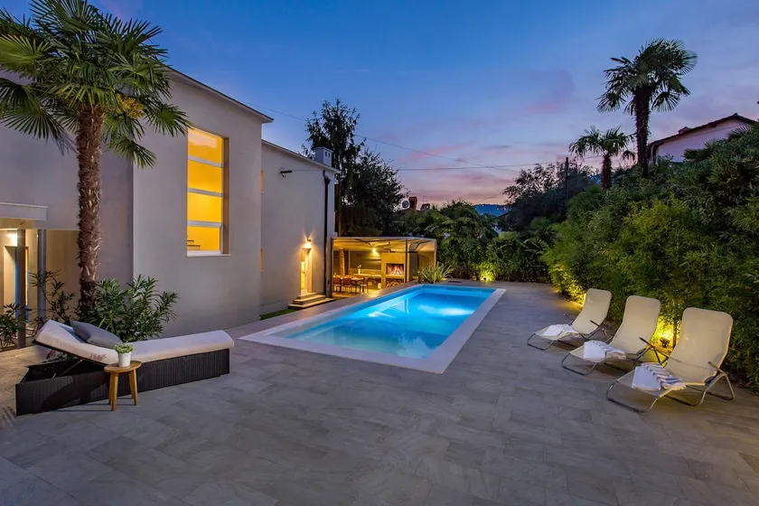 Villa Lovran, heated pool and Spa - Image 1